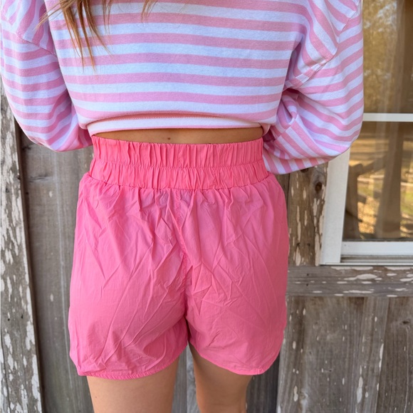 Lulu Mac Bubblegum DD Athletic Shorts - Picture 3 of 3